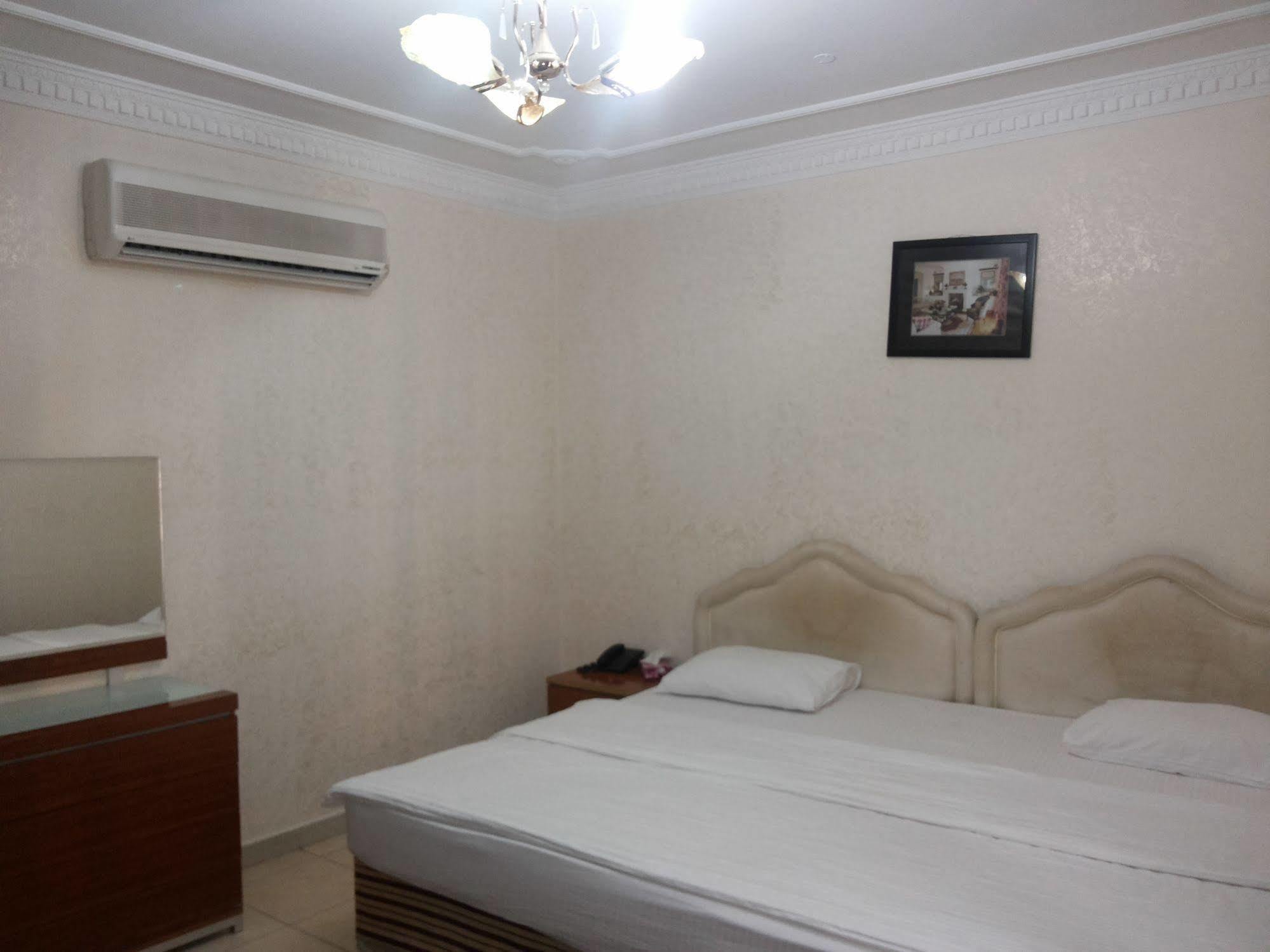 Gulf Hotel Apartment الخليج للشقق الفندقية Masqat Buitenkant foto