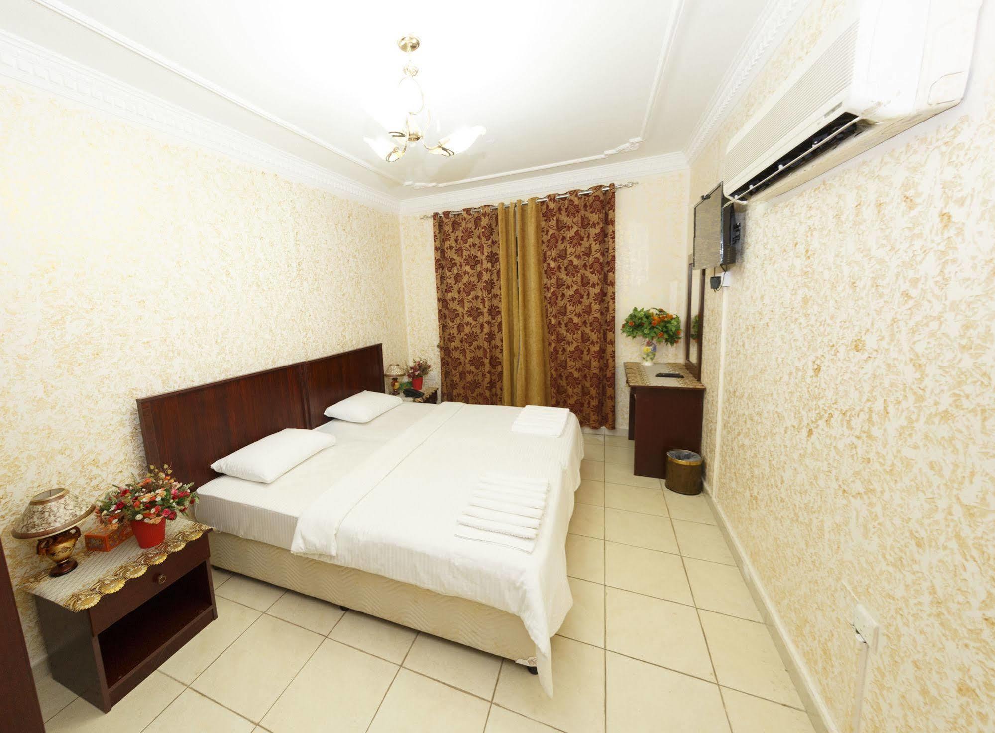 Gulf Hotel Apartment الخليج للشقق الفندقية Masqat Buitenkant foto